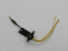Laden Sie das Bild in den Galerie-Viewer, Rover P5 Mark II 3.0 Lenkstockschalter Blinkerhebel Wischerhebel links