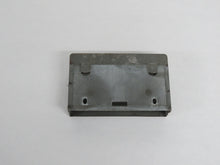 Laden Sie das Bild in den Galerie-Viewer, BMW Neue Klasse 1500 1600 1800 2000 Einsatz Halter Schacht Ascher Aschenbecher