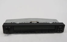 Laden Sie das Bild in den Galerie-Viewer, BMW E38 7er Bordcomputer Multiinformationsdisplay 8352408