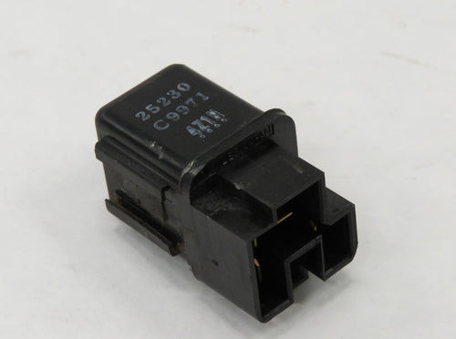 Nissan 300ZX Z31 200SX S12 Relais schwarz 25230C9971