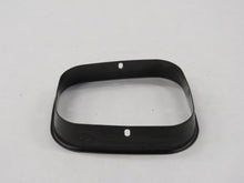 Laden Sie das Bild in den Galerie-Viewer, BMW E3 Halter Balg Gummi Schalthebel Schaltknauf