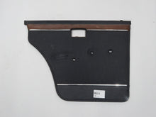 Laden Sie das Bild in den Galerie-Viewer, BMW Neue Klasse 1600 1800 2000 Türverkleidung Türpappe hinten links blau Holz