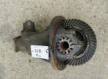 Laden Sie das Bild in den Galerie-Viewer, Range Rover Classic V8 Differenzial Differential vorn