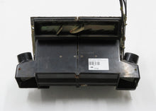 Laden Sie das Bild in den Galerie-Viewer, BMW E3 E9 Neue Klasse Heizungskasten Gebläse Behr ohne Wärmetaucher