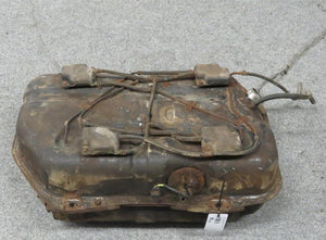 Mitsubishi Pajero Montero L040 2.5TD Kurz Tank Kraftstofftank