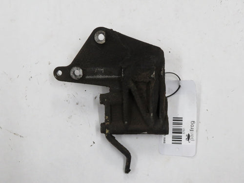 BMW E28 524TD Halter Lichtmaschine