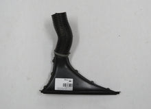 Laden Sie das Bild in den Galerie-Viewer, BMW Neue Klasse 1600 1800 2000 Defroster Luftdüse Armaturenbrett rechts 13517261