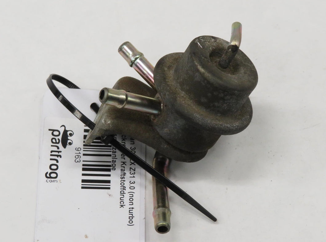 Nissan 300ZX Z31 3.0 (non turbo) Druckregler Kraftstoffdruck Einspritzanlage