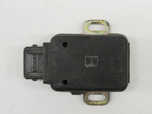 Laden Sie das Bild in den Galerie-Viewer, Nissan 300ZX Z31 3.0 Drosselklappensensor Throttle Position Sensor A22-611900