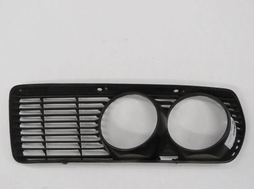 BMW E3 Grill Kühlergrill Ziergitter vorn links