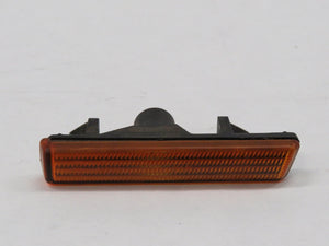 BMW E38 7er Blinker Seitenblinker im Kotflügel vorn rechts 83602041