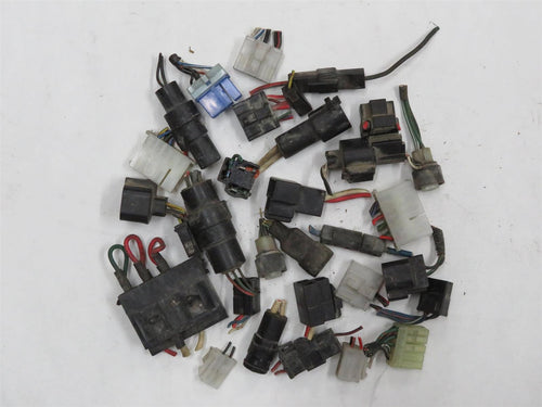 Mitsubishi Pajero Montero L040 Steckerkonvolut Kabelbaum Stecker
