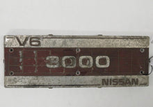 Laden Sie das Bild in den Galerie-Viewer, Nissan 300ZX Z31 3.0 (non turbo) Abdeckung Emblem Ansaugbrücke