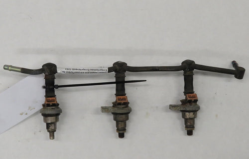 Nissan 300ZX Z31 3.0 (non turbo) 3x Einspritzdüse Einspritzventil links