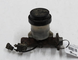 Mitsubishi Pajero Montero L040 Hauptbremszylinder brake cilinder