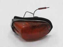 Laden Sie das Bild in den Galerie-Viewer, Rover P5 Mark II 3.0 Blinker vorn links