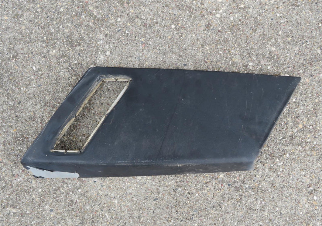 Range Rover Classic C-Säulenverkleidung Abdeckung außen hinten links defekt