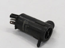 Laden Sie das Bild in den Galerie-Viewer, BMW E3 E9 Pumpe Wischwasser Wischwasserpumpe