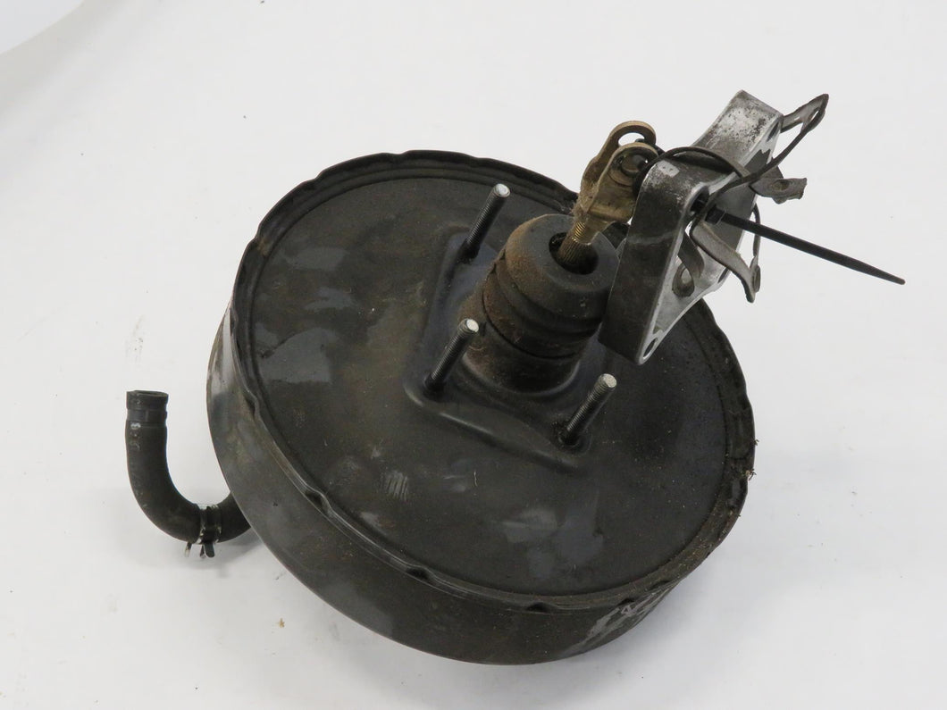 Mitsubishi Pajero Montero L040 2.5TD Bremskraftverstärker 814-03207