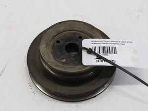 Mitsubishi Pajero Montero L040 2.5TD Riemenscheibe Wasserpumpe