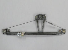 Laden Sie das Bild in den Galerie-Viewer, Mercedes Benz W124 S124 Fensterheber hinten links