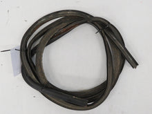 Laden Sie das Bild in den Galerie-Viewer, BMW E3 Dichtung Kofferraum Heckklappe