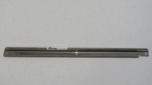 Toyota Celica TA4 RA4 (78-82) Halter Chrom Rückbank Teppich Kofferraum rechts