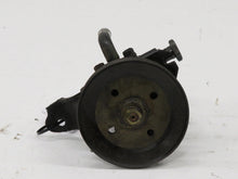 Laden Sie das Bild in den Galerie-Viewer, Nissan 300ZX Z31 3.0 (non turbo) Servopumpe Lenkhilfepumpe