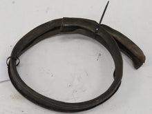 Laden Sie das Bild in den Galerie-Viewer, BMW E3 Dichtlippe Dichtung Innenkotflügel Spritzschutz Radhaus vorn links