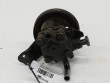 Laden Sie das Bild in den Galerie-Viewer, Nissan 300ZX Z31 3.0 (non turbo) Servopumpe Lenkhilfepumpe