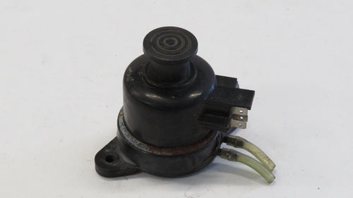 Alfa Romeo Alfetta (1975-1977) Pumpe Fußpumpe Scheibenwaschanlage