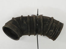 Laden Sie das Bild in den Galerie-Viewer, Nissan 300ZX Z31 3.0 (non turbo) Luftrohr Luftschlauch Luftfilter Ansaugrohr