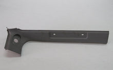 Laden Sie das Bild in den Galerie-Viewer, Mitsubishi Pajero Montero L040 Innenverkleidung vorn oben links MB419403